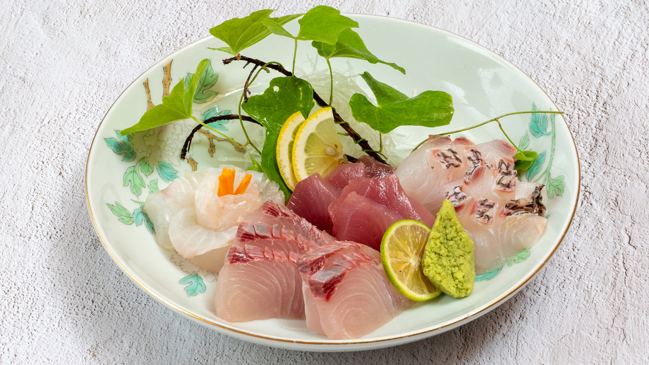 刺身の料理と盛りつけ - 住まい